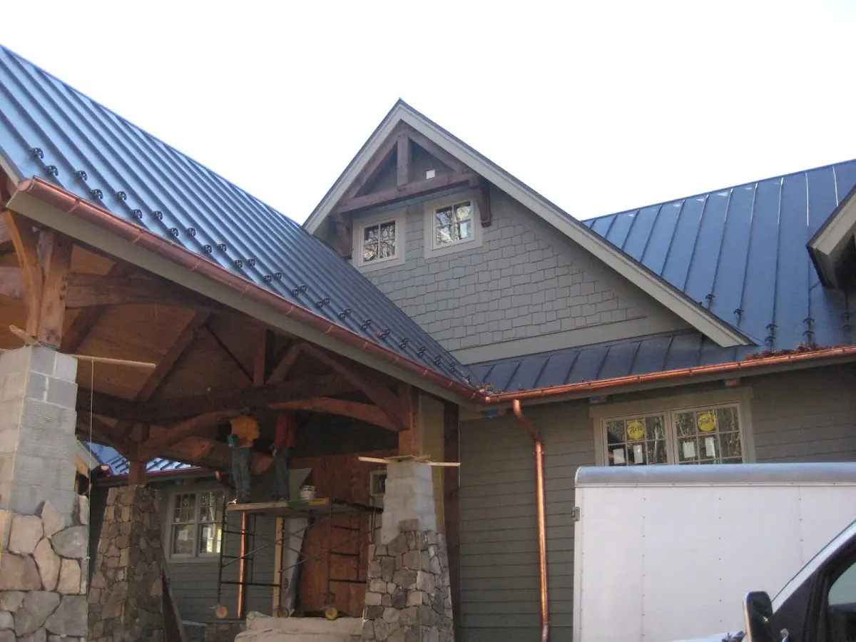Craftsman Roofing team delivering quality roofing work in Oak Meadow